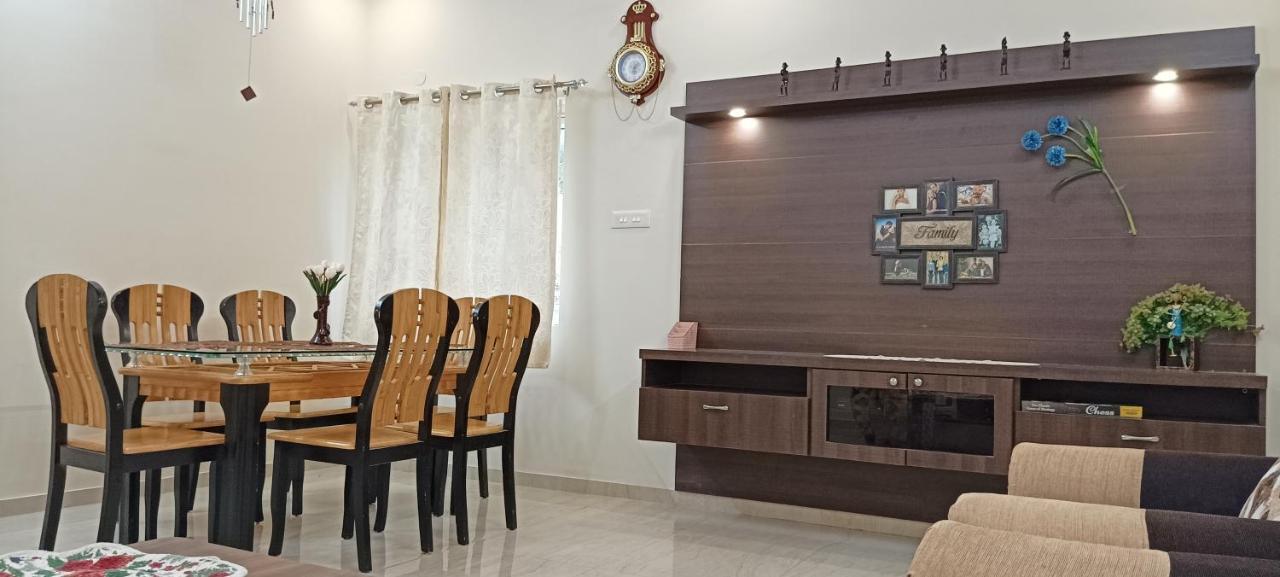 Shi'S Vilva - The Bungalow In Coimbatore - Near Airport, Kmch, Codesia Экстерьер фото