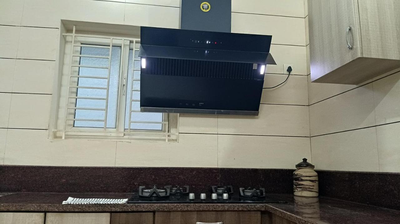 Shi'S Vilva - The Bungalow In Coimbatore - Near Airport, Kmch, Codesia Экстерьер фото