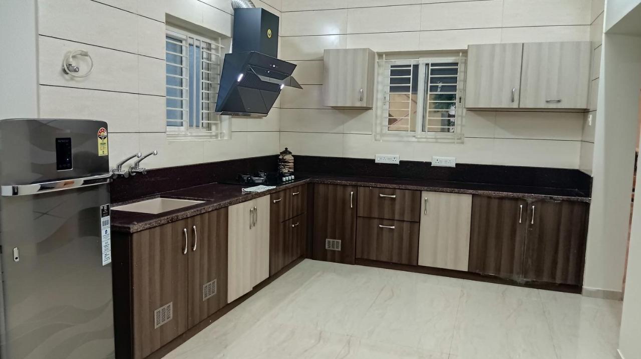 Shi'S Vilva - The Bungalow In Coimbatore - Near Airport, Kmch, Codesia Экстерьер фото