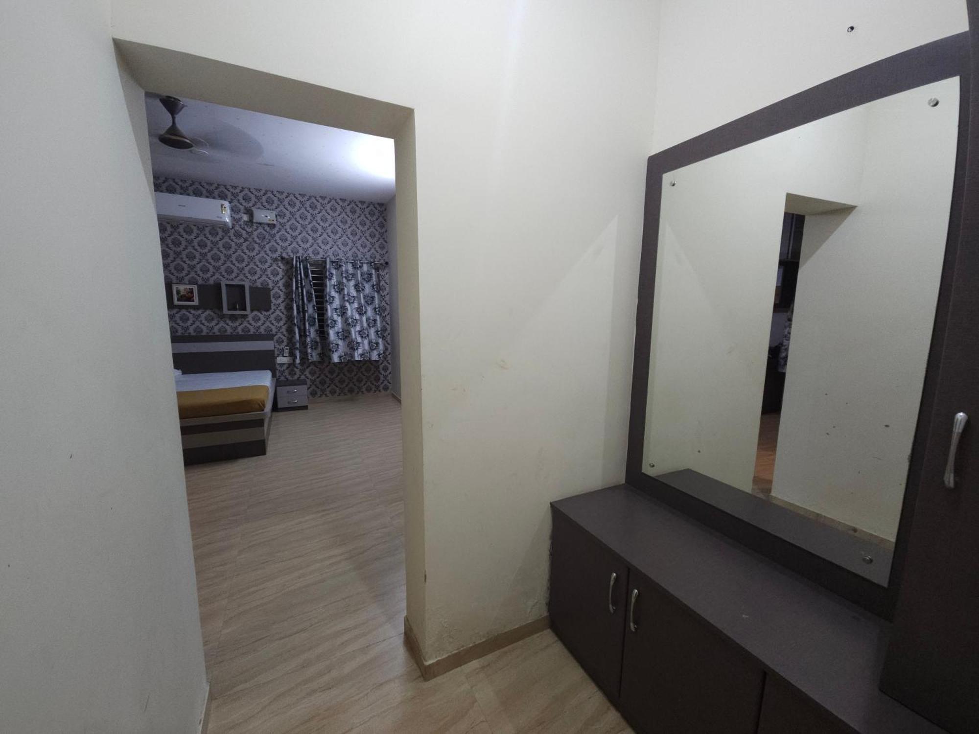 Shi'S Vilva - The Bungalow In Coimbatore - Near Airport, Kmch, Codesia Экстерьер фото