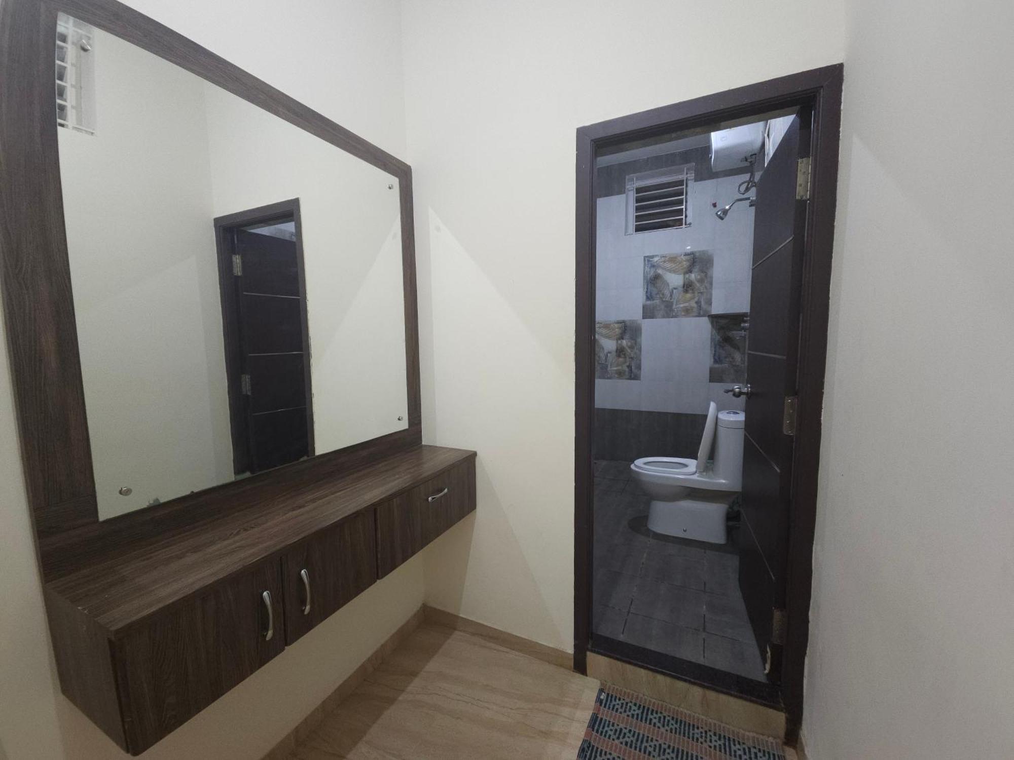 Shi'S Vilva - The Bungalow In Coimbatore - Near Airport, Kmch, Codesia Экстерьер фото